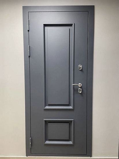 Входная дверь  