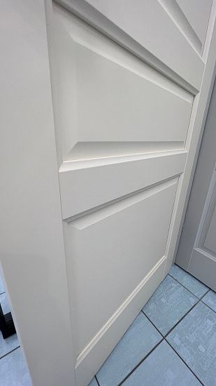 Межкомнатная дверь  