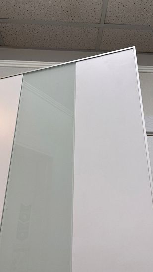 Межкомнатная дверь  