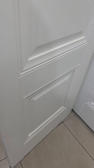 Межкомнатная дверь  